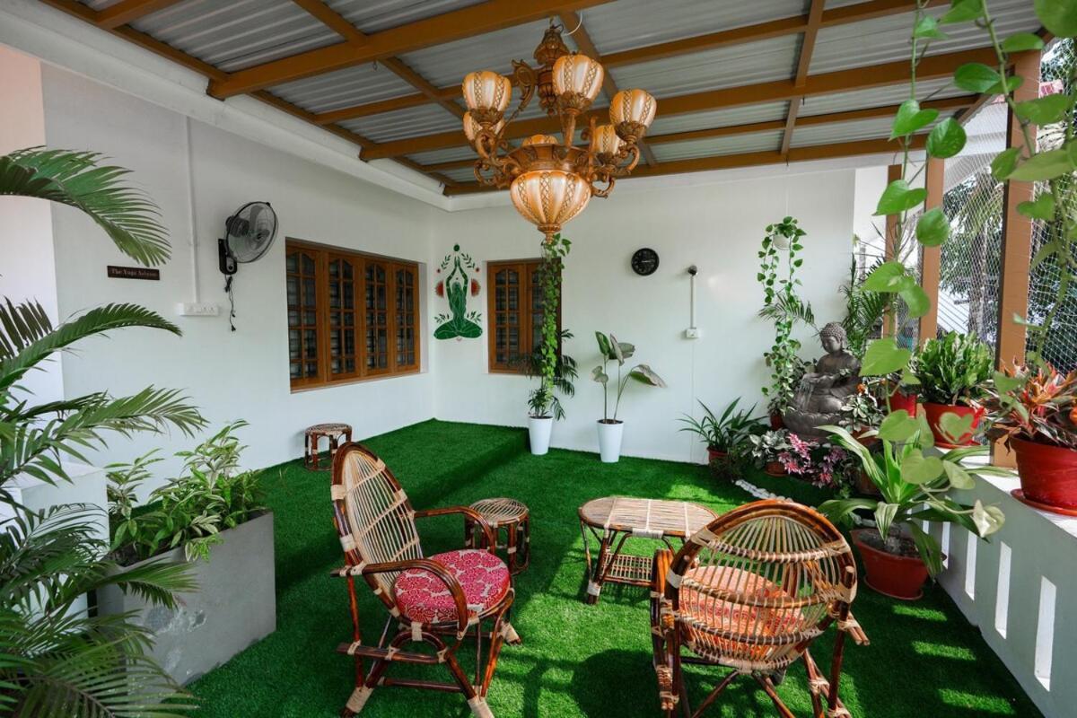Parudeesa - Heavenly- Luxurious Palace Look-Near Cbd - Kerala - India With Breakfast Kaladi Экстерьер фото